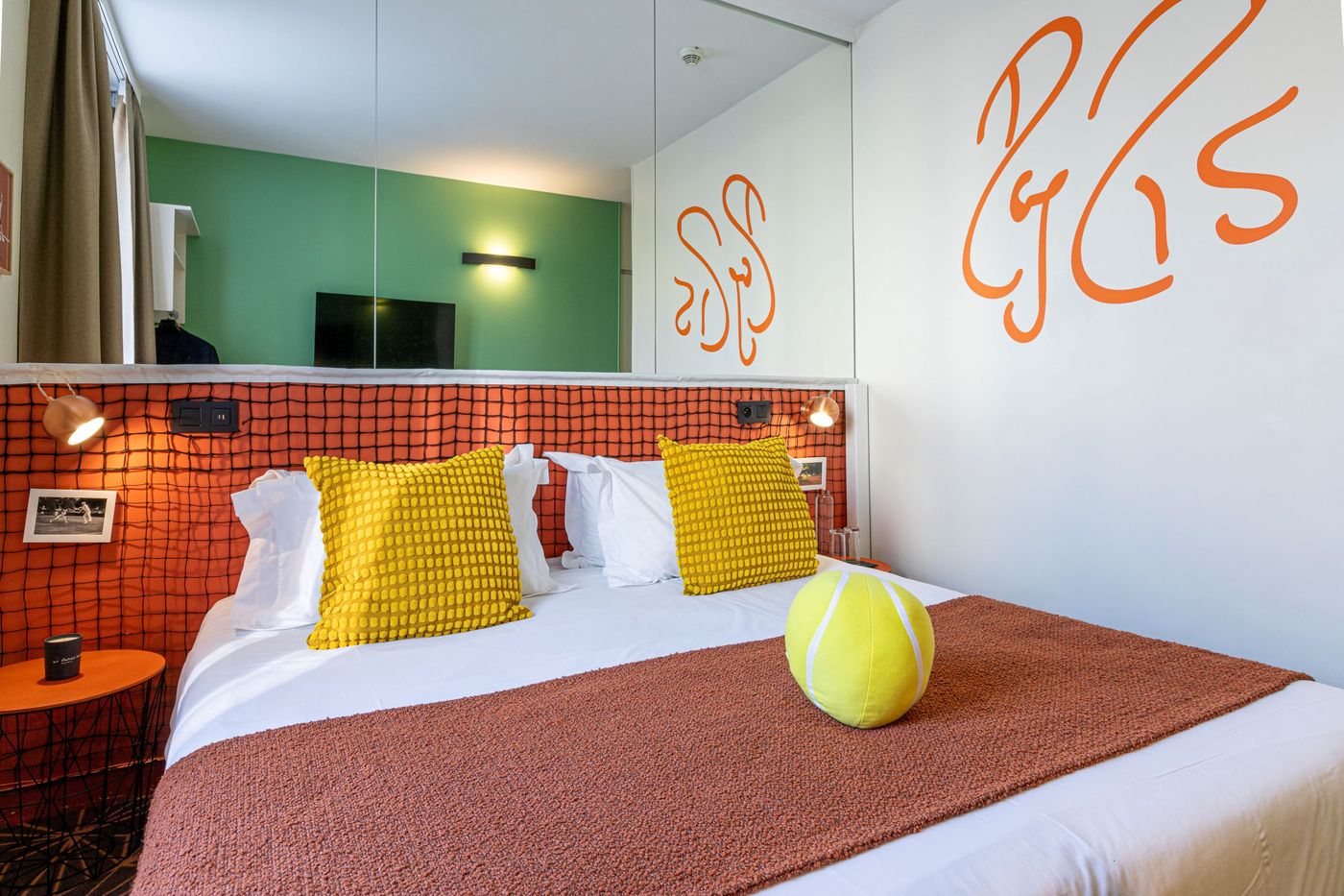 Hotel-Olympic-Paris-Boulogne-by-Patrick-Hayat-Room-28