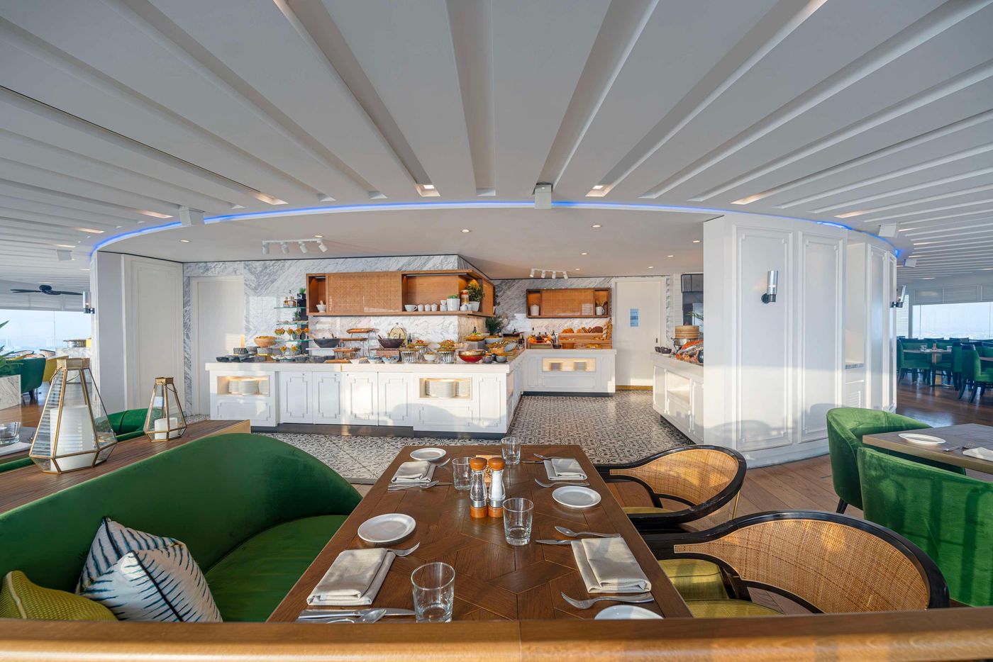 Hyatt-Regency-Dubai-Restaurant-50