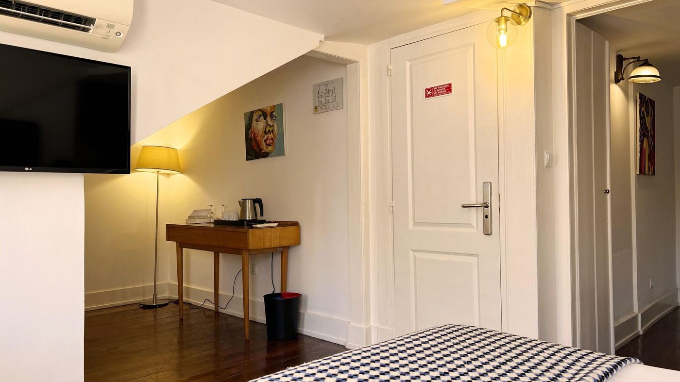 Casa-Do-Jasmim-By-Shiadu-Room-33