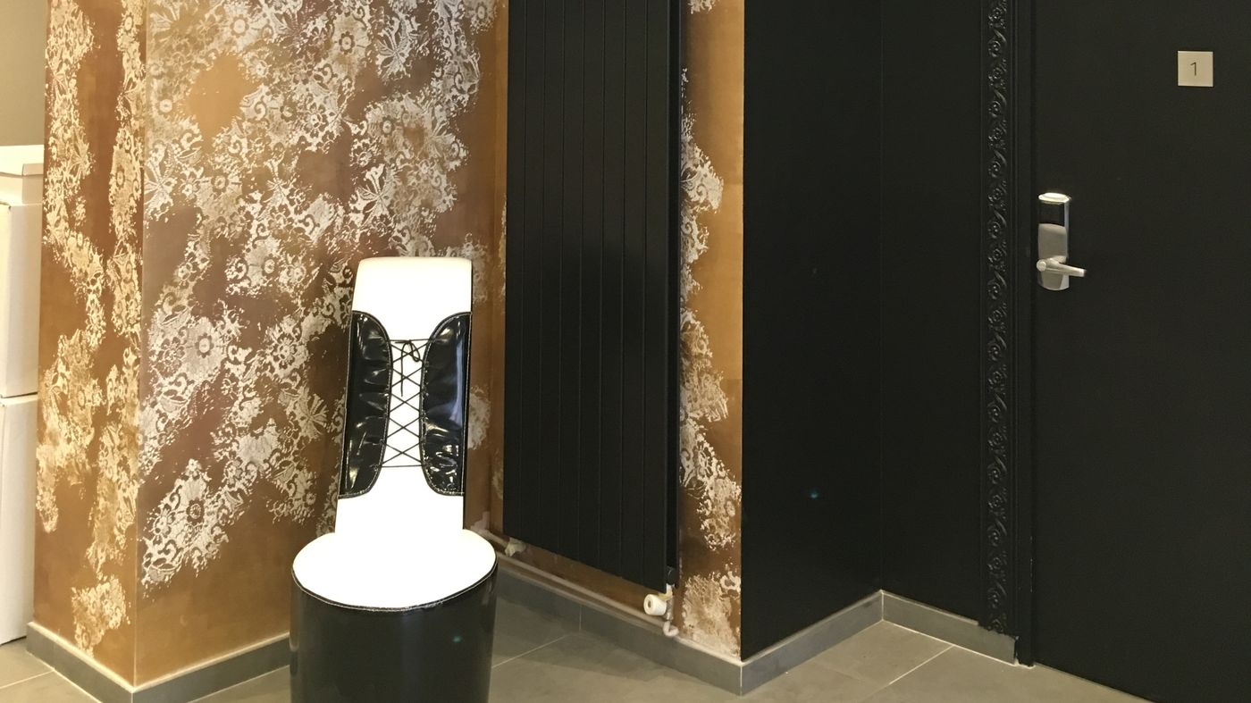 Le-Glam-s-Hotel-Lobby-9