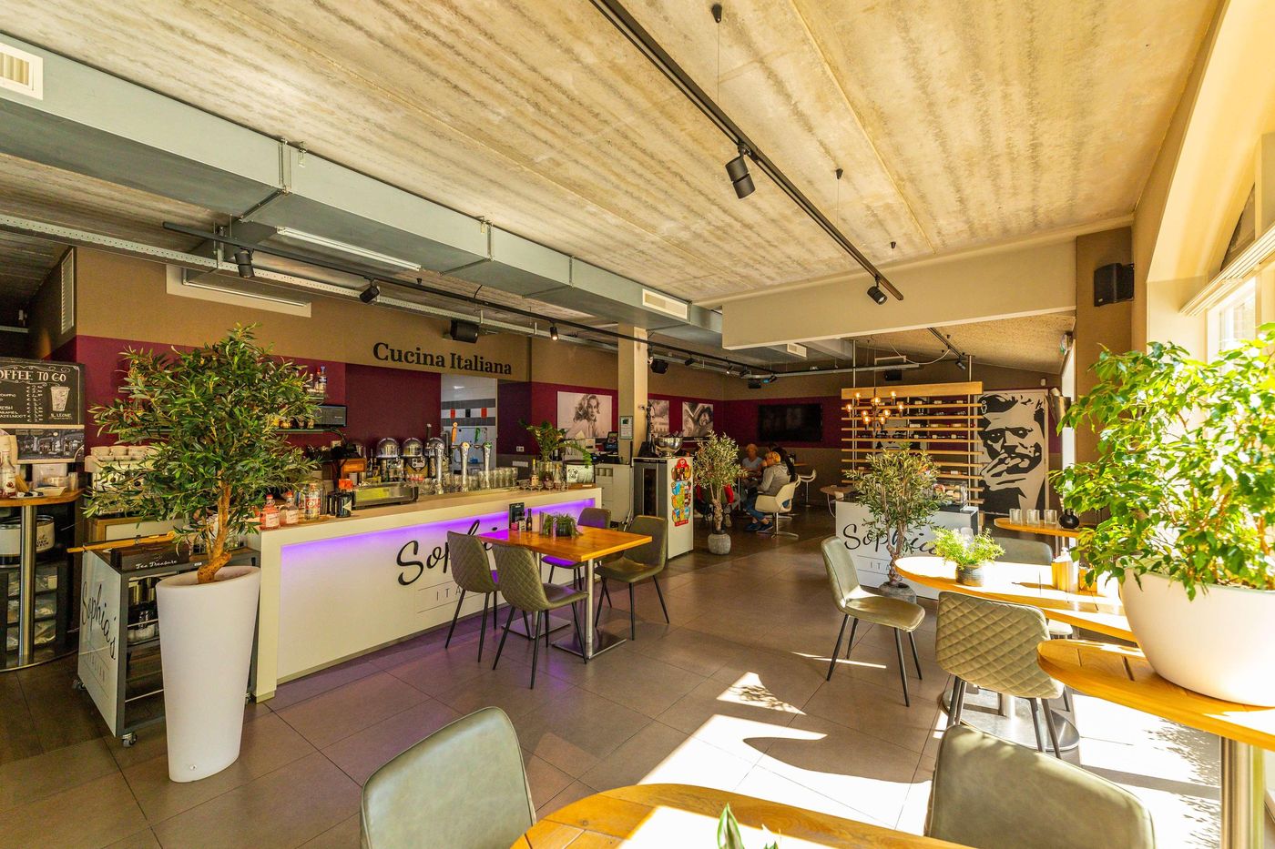 EuroParcs-Spaarnwoude-Restaurant-11