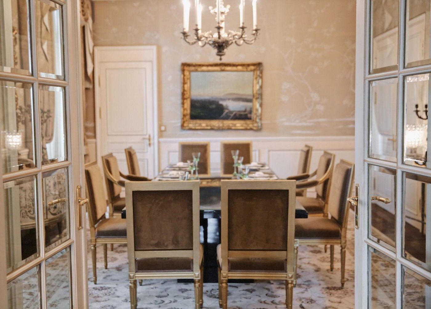 Four-Seasons-Hotel-Geneva-Room-79