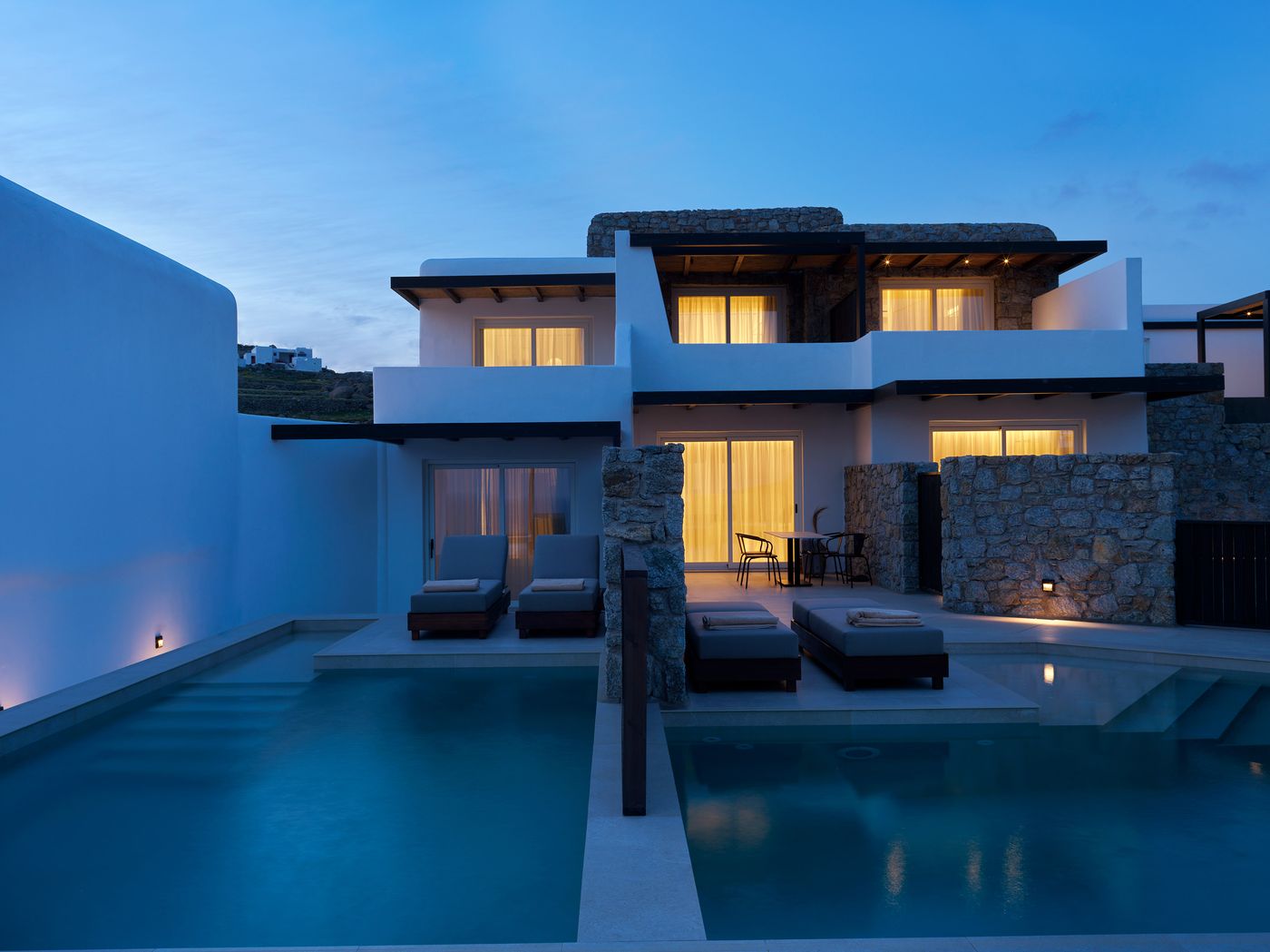 Ezio-Bo-Luxury-Living-Room-2