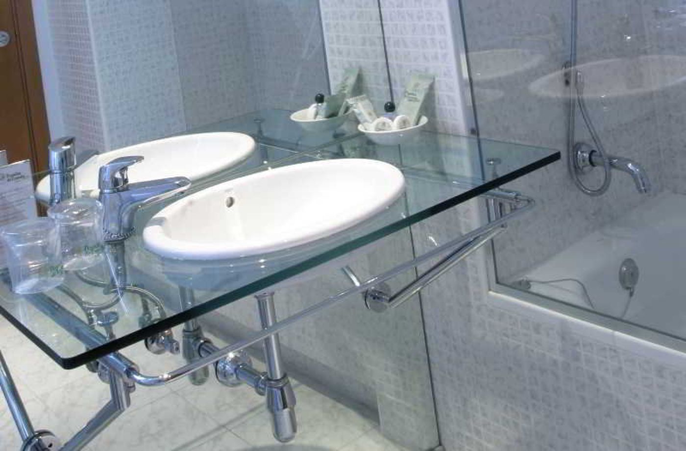 Posadas-de-Espana-Malaga-Room-11