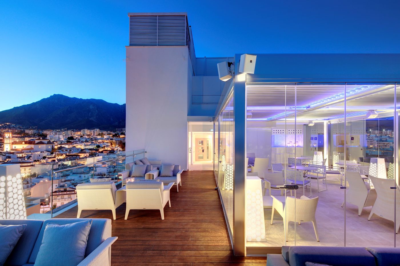 Am----re-Marbella-Beach-Hotel-Restaurant-12