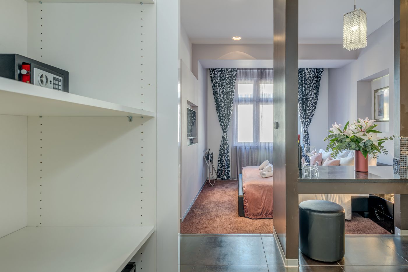 Starlight Luxury Rooms-Croatia-SPLIT-Room-8