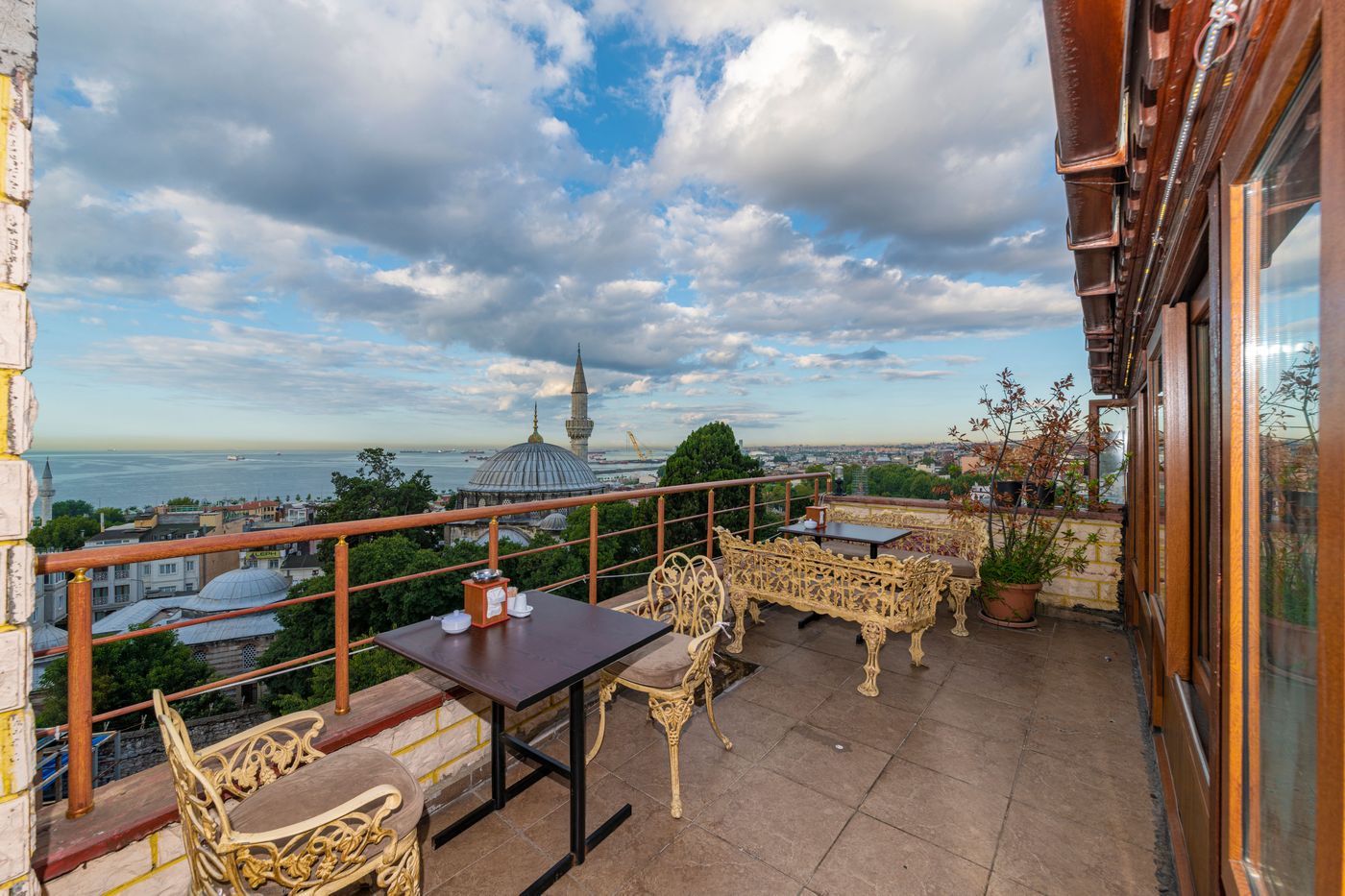 Stone Istanbul-Turkey-ISTANBUL-General view-10