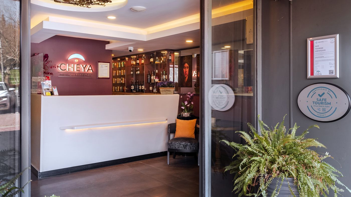 Cheya-Besiktas-Hotel---Suites-Lobby-2