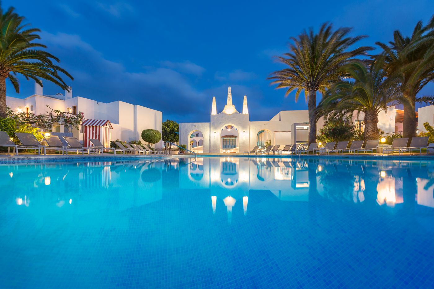 Alua-Suites-Fuerteventura-Pool-2