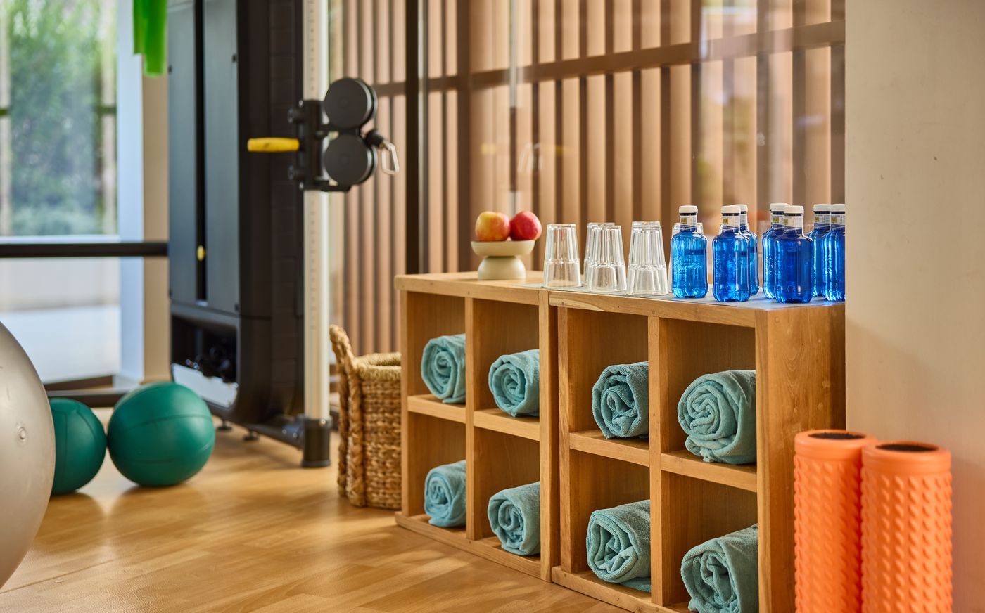 Club Cala San Miguel Hotel Ibiza, Curio Collection by Hilton