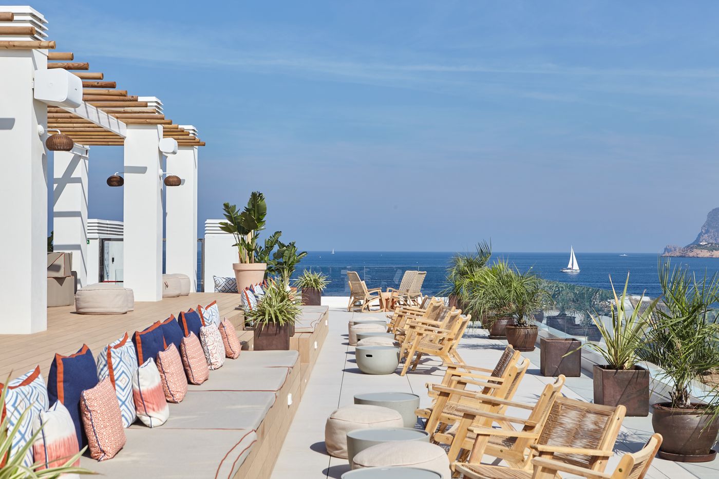 Marina-Palace-Prestige-by-Intercorp-Hotel-Group-Terrace-16