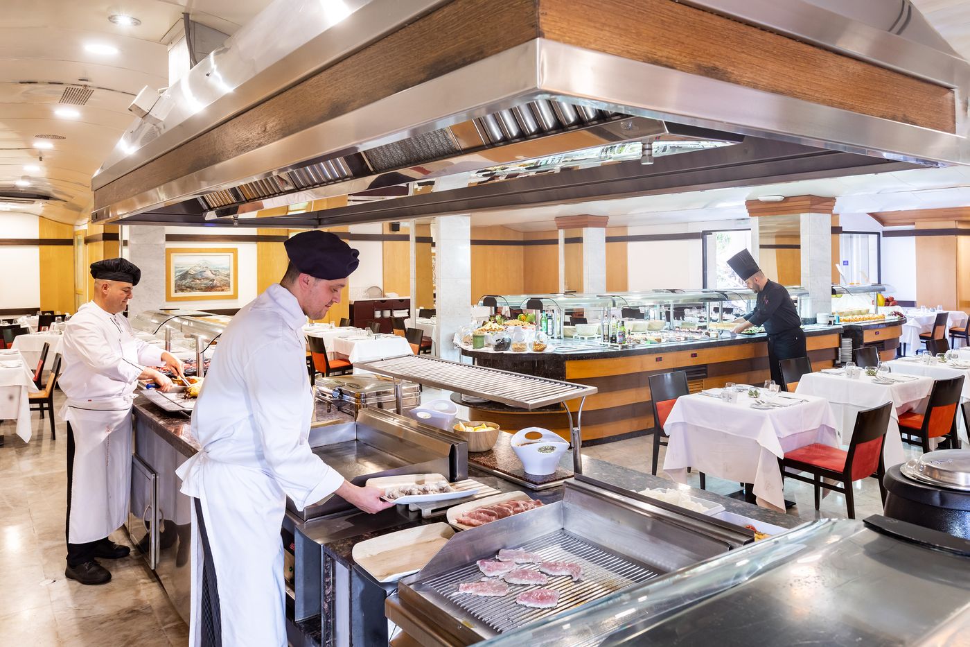 Neptuno - Adults Only