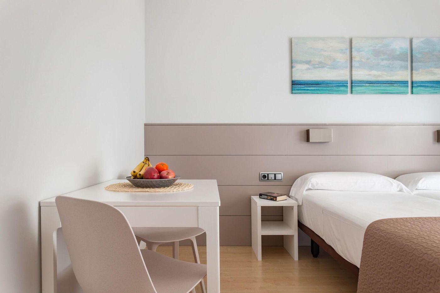 Royal-Marina-Gardens-Room-23