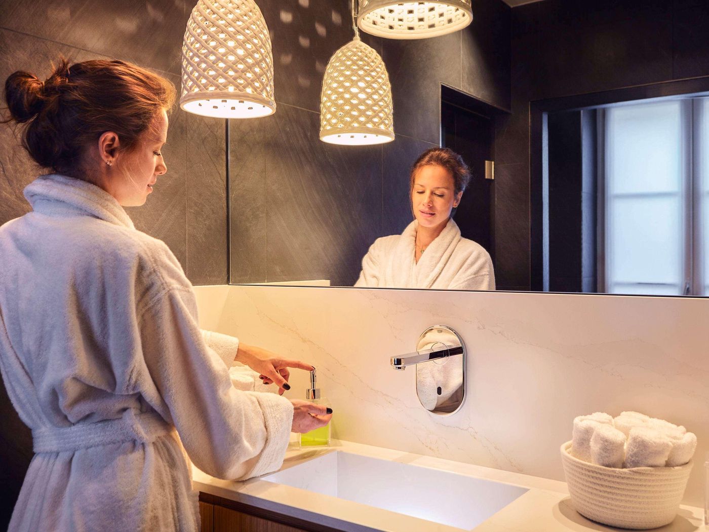 Mercure-Paris-Opera-Garnier-Sports-and-Entertainment-47