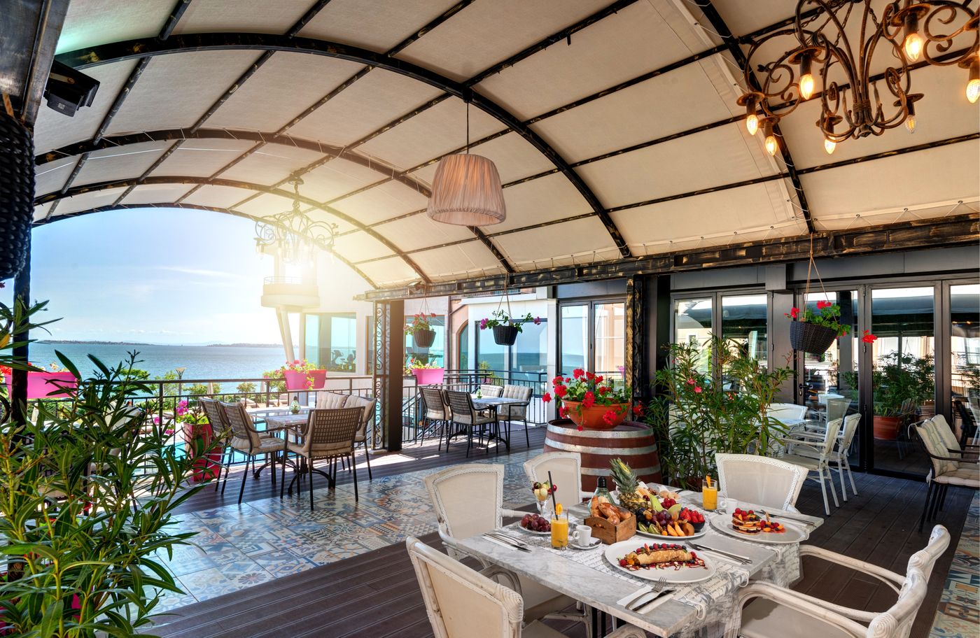Grand-Hotel-Sveti-Vlas-Restaurant-14
