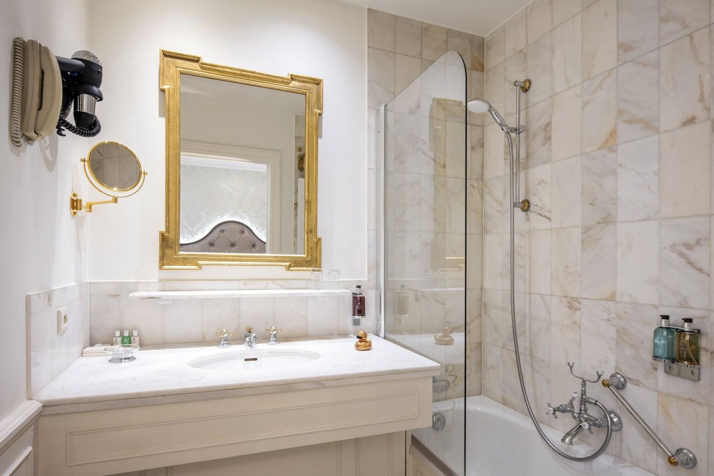 Stanhope-Hotel-Brussels-by-Thon-Hotels-Room-41