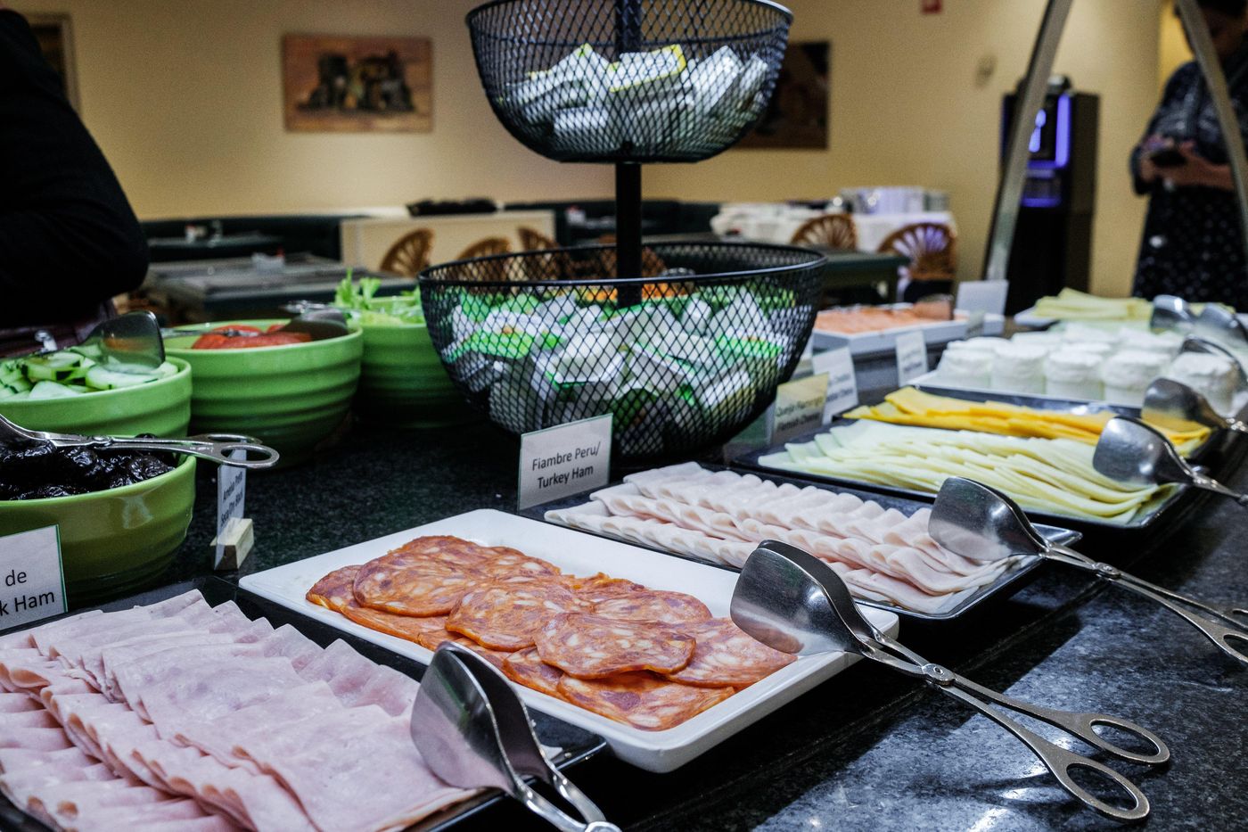 Holiday-Inn-Lisbon-Continental-Restaurant-49