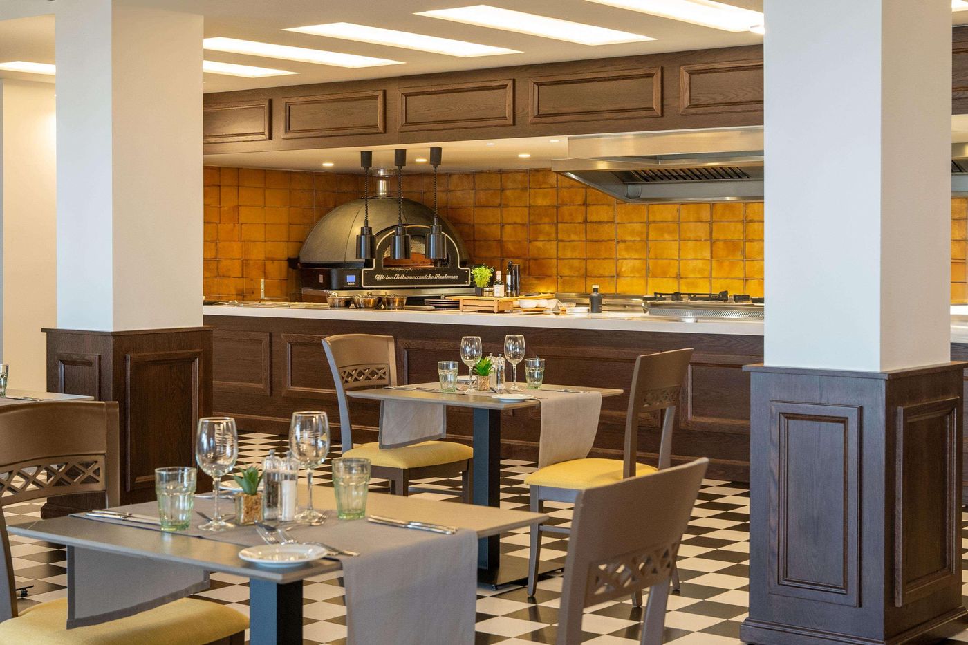 Iberostar-Creta-Marine-Restaurant-58