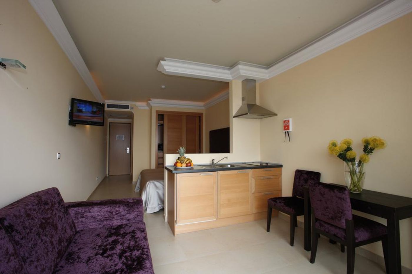 Hotel-Apartamentos-Baia-Brava-Room-9
