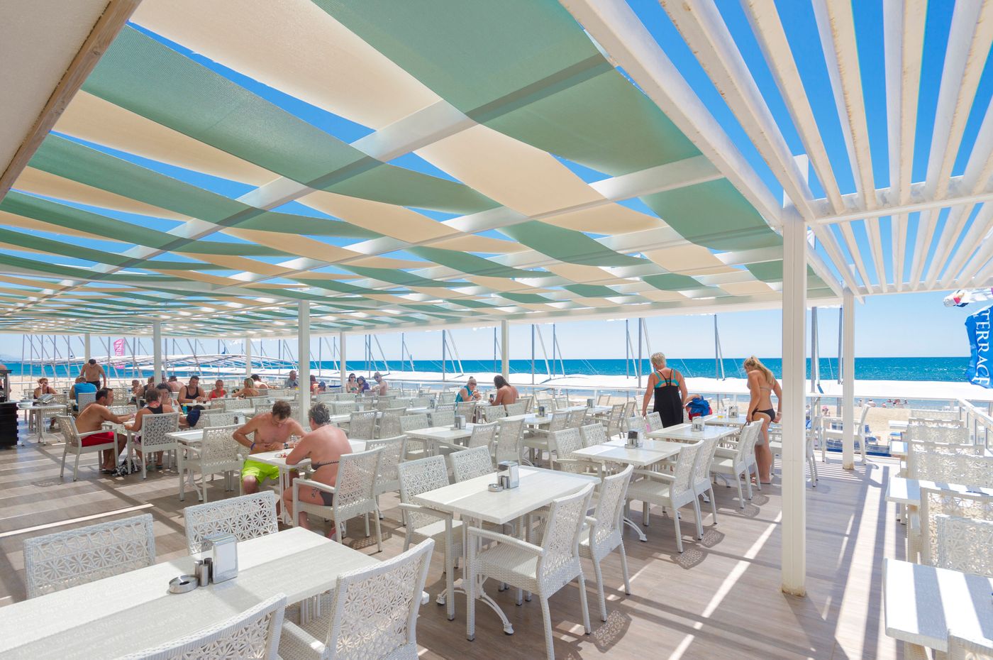 Terrace-Elite-Resort-Hotel-Beach-51