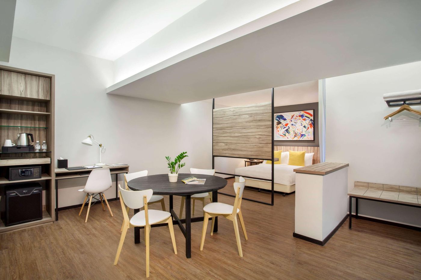 Days Hotel & Suites By Wyndham Fraser Business-Malaysia-Kuala Lumpur-Room-4