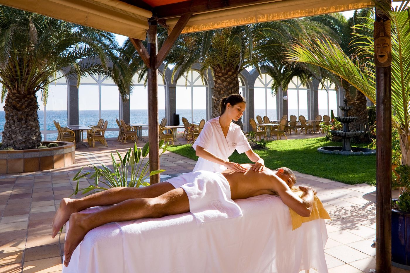 San-Agustin-Beach-Club-Sports-and-Entertainment-8