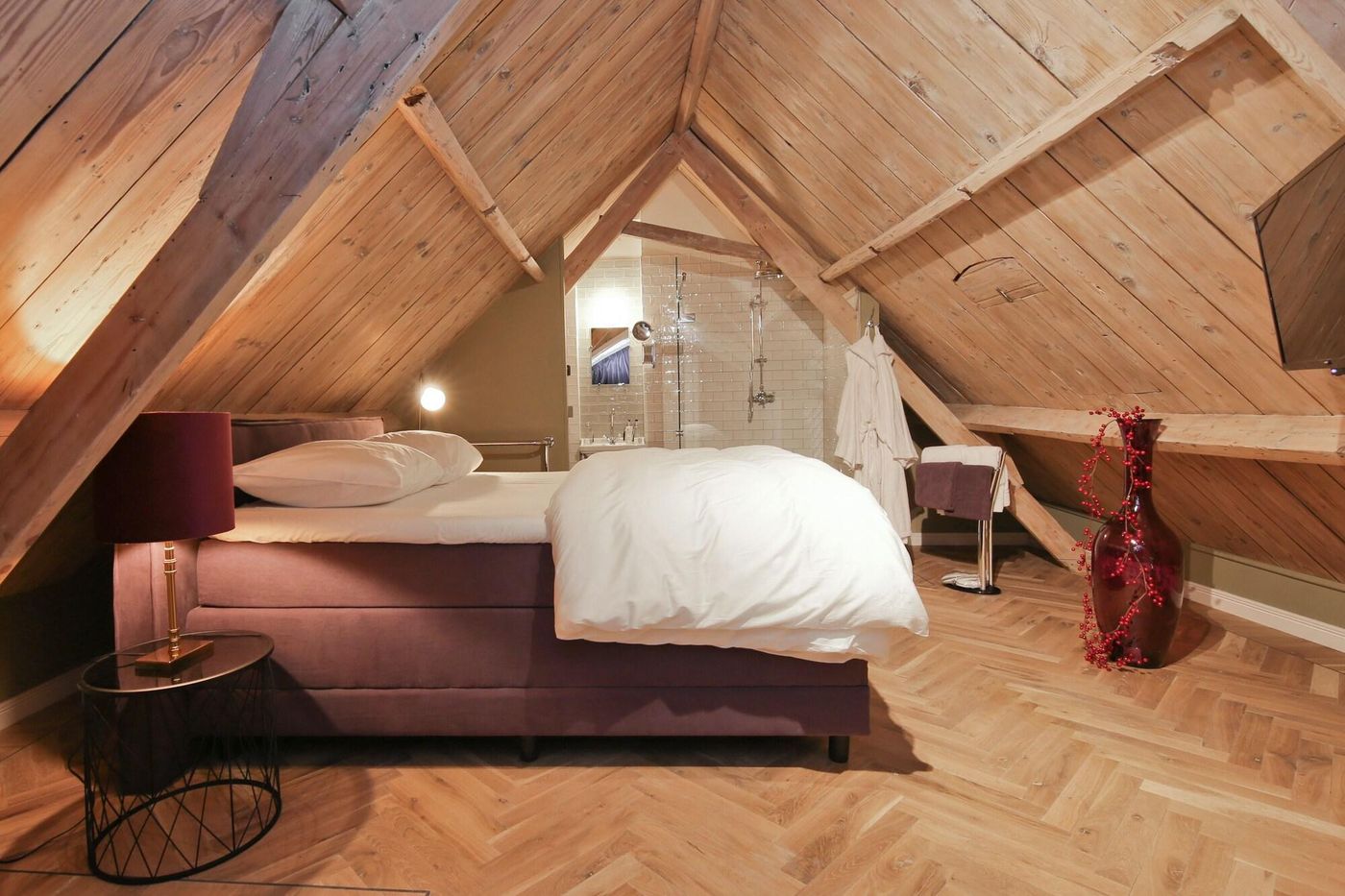 Hotel-Suites-Wilma-J-Room-18