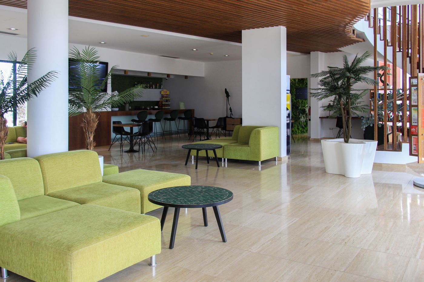 Vitor-s-Village-Lobby-78