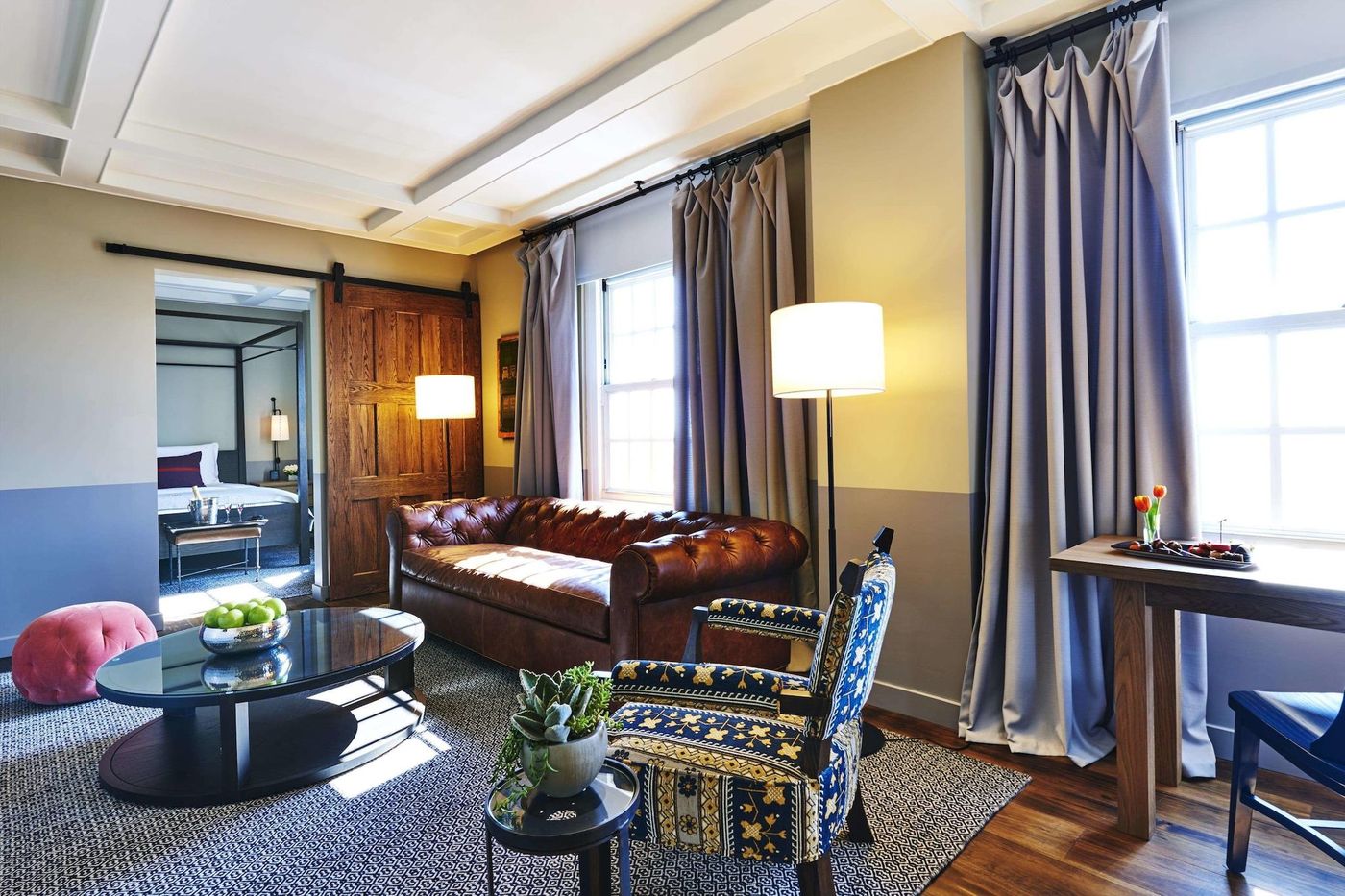 Hollywood-Roosevelt-Room-41