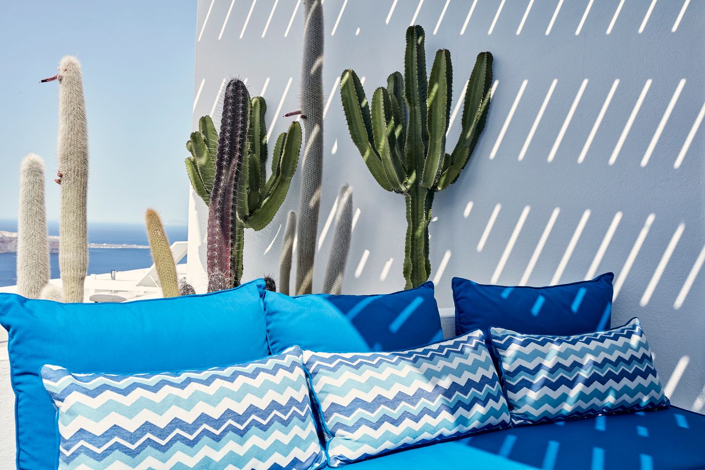 Astra-Suites-Lobby-93