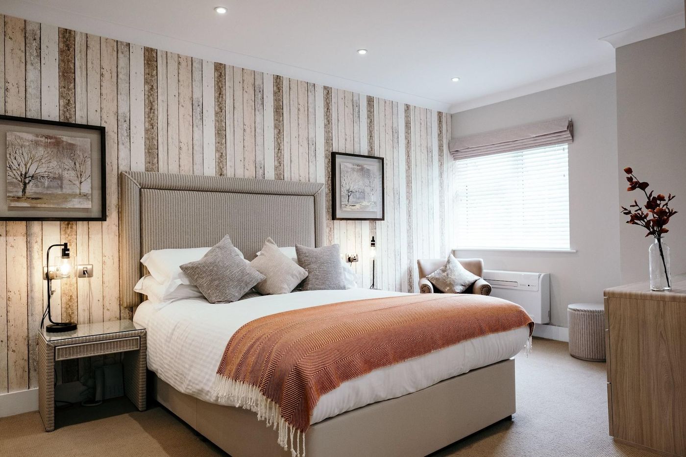 Le-Pommier-Hotel---Restaurant-Room-4