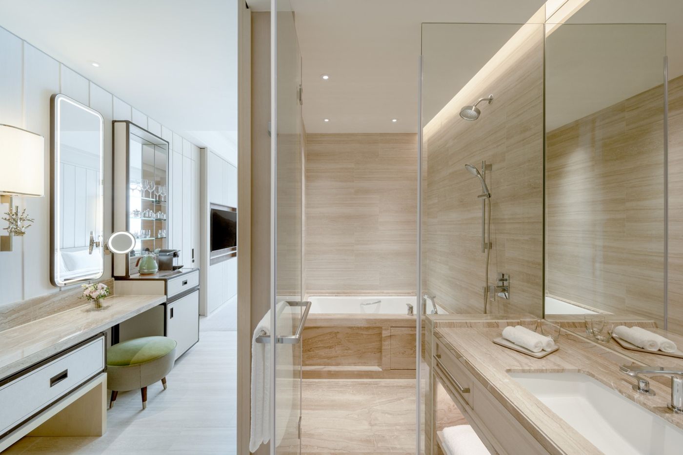 The-Fullerton-Ocean-Park-Hotel-Hong-Kong-Room-22