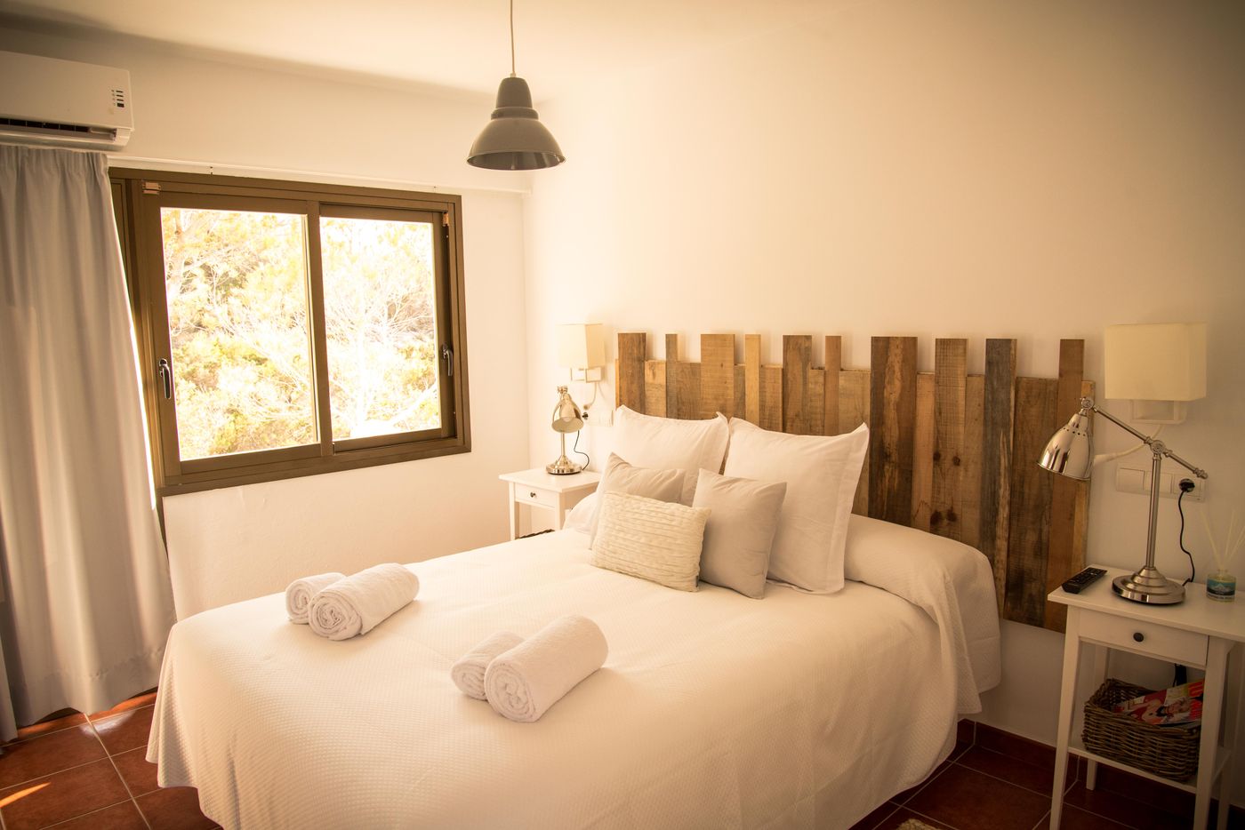 Hostal--La-Torre-Room-16