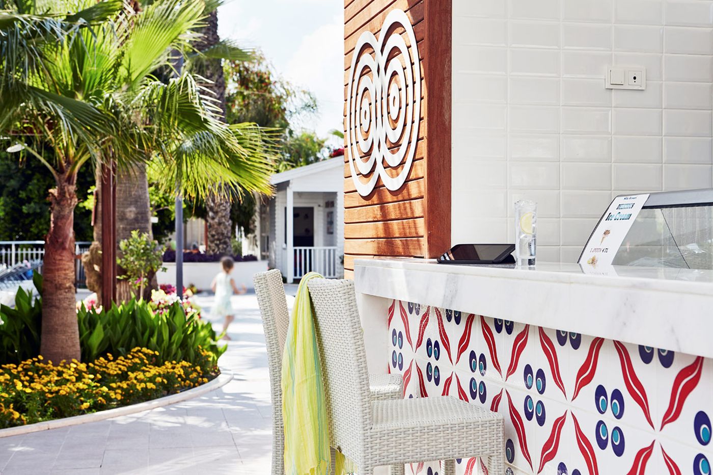 Side-Resort-Hotel-General-view-16