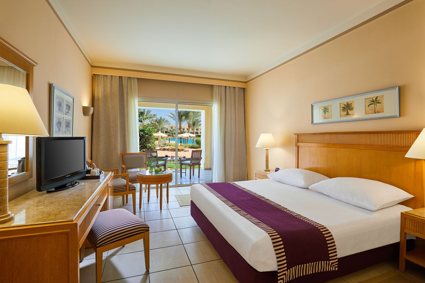 Jaz-Makadi-Star-Resort-and-Spa-Room-25