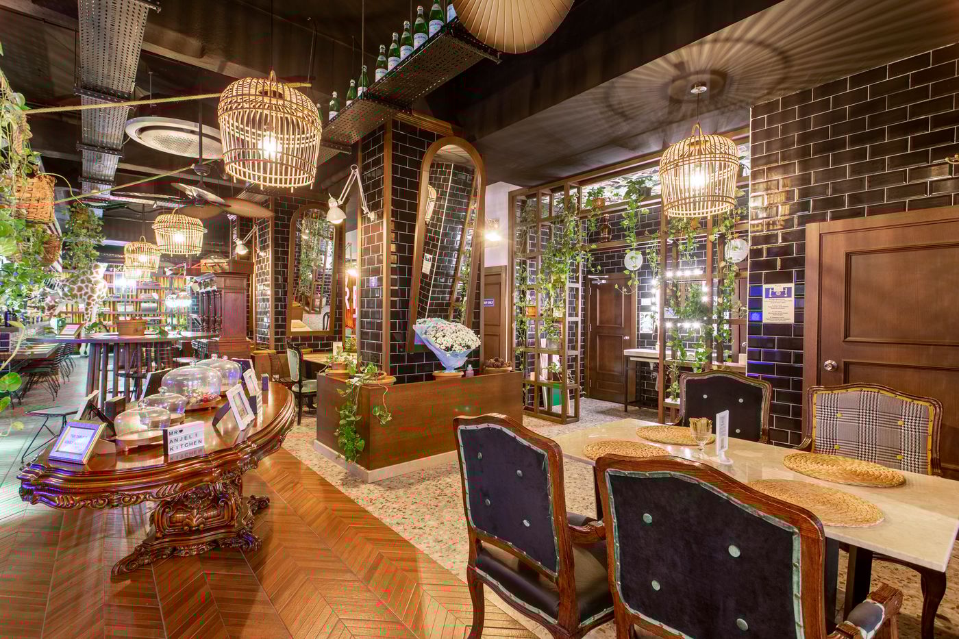 Anjelıq Downtown Hotel