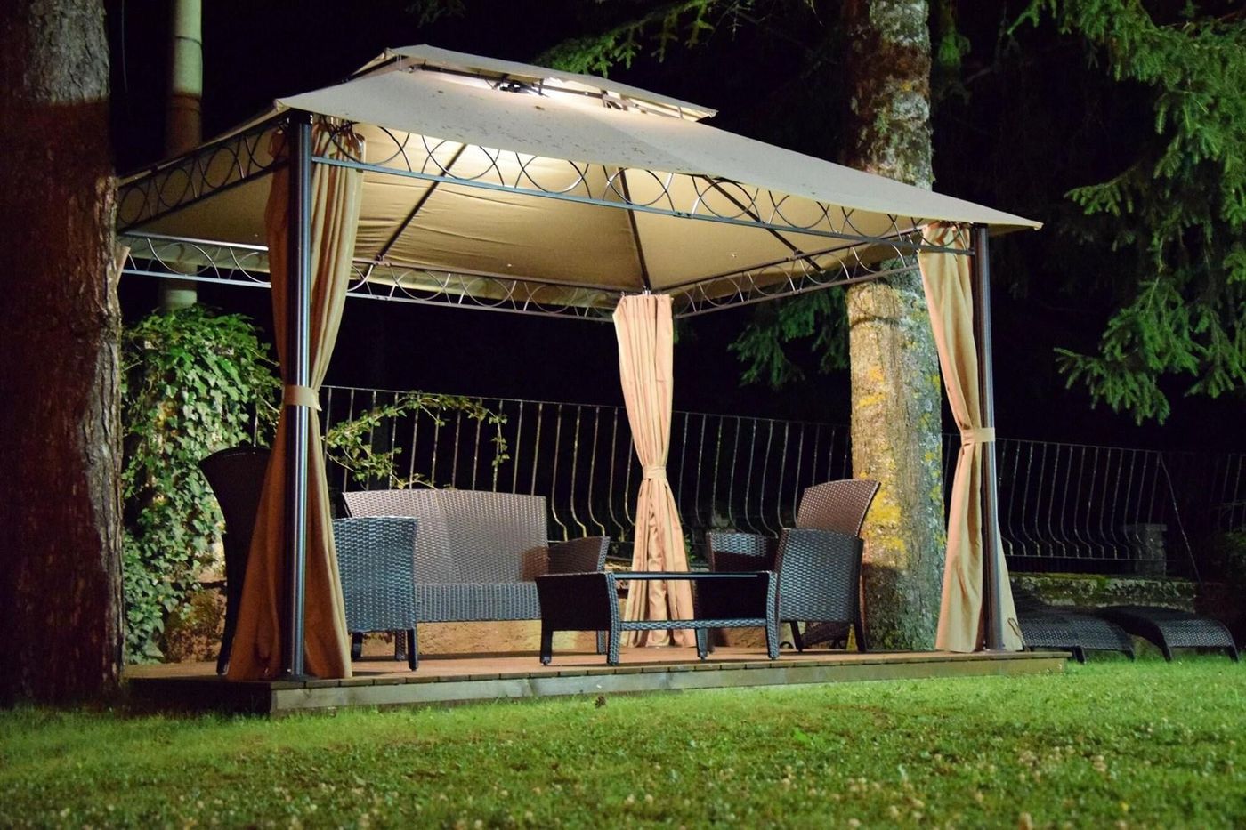 LH-Albergo-il-Picchio-General-view-22