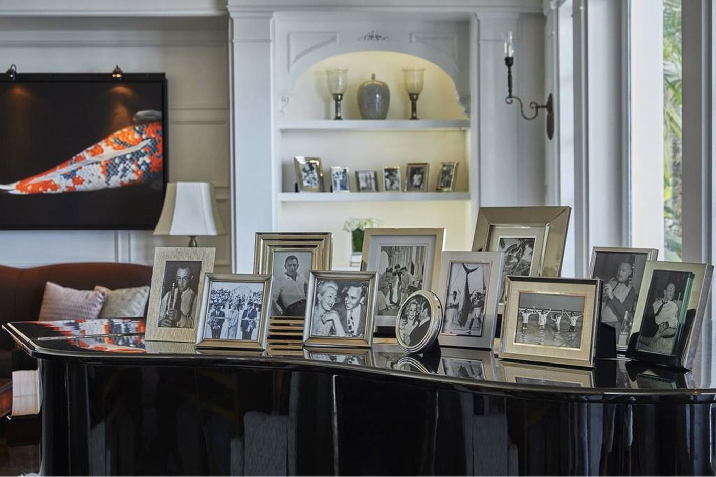 The-Ocean-Club-A-Four-Seasons-Resort-Bahamas-Lobby-59