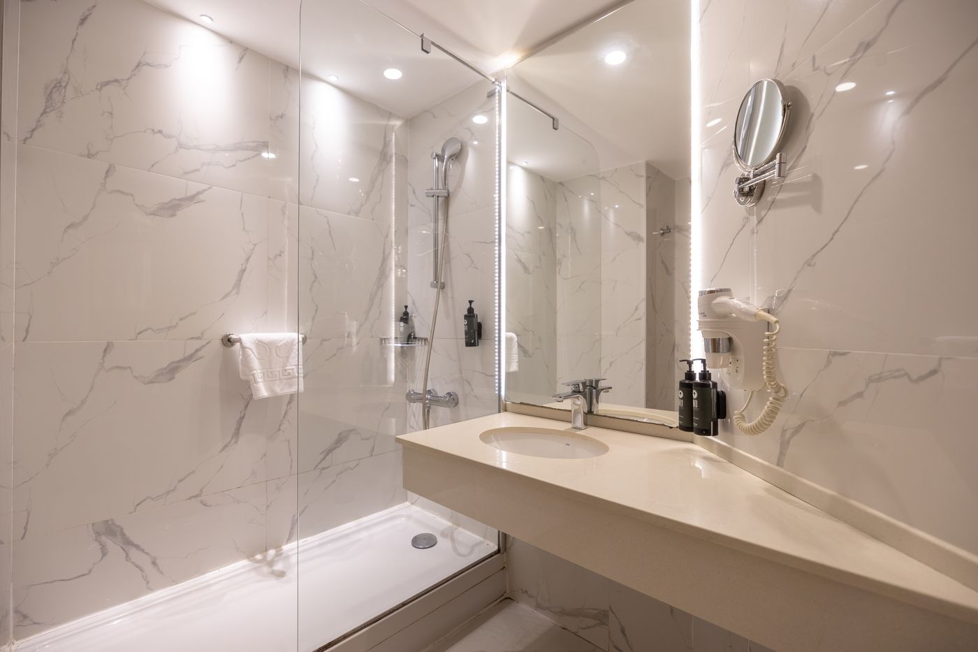 Hotel-Mavi-Kumsal-Room-43