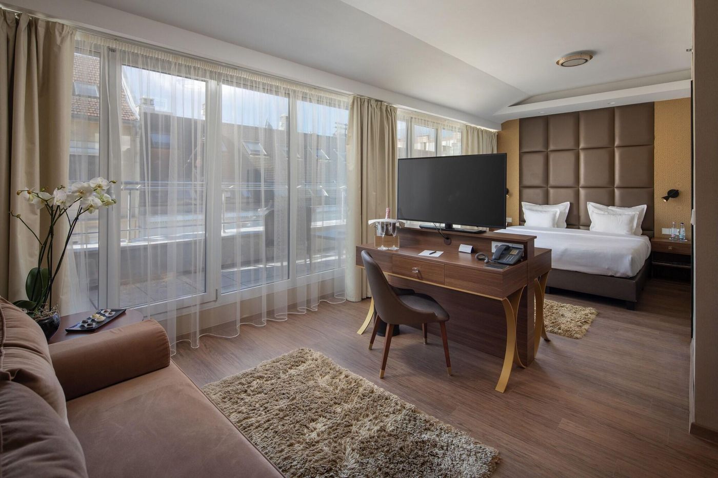 Continental-Hotel-Budapest-Room-30