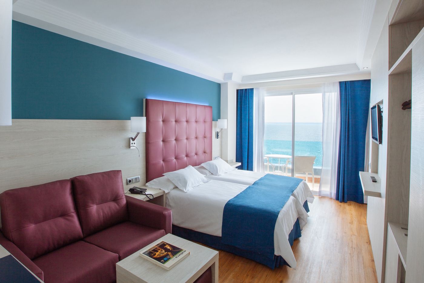 13.02.26 Europe Playa Marina