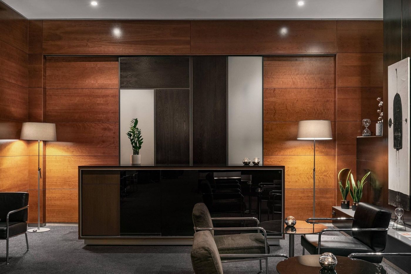 AC-Madrid-Los-Vascos-Lobby-11