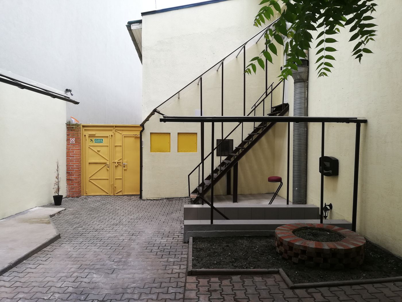 Lorf-Hostel-Coffee-General-view-1