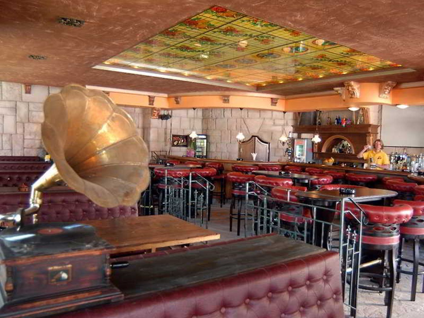 Sunset-Sunny-Beach-Lobby-6