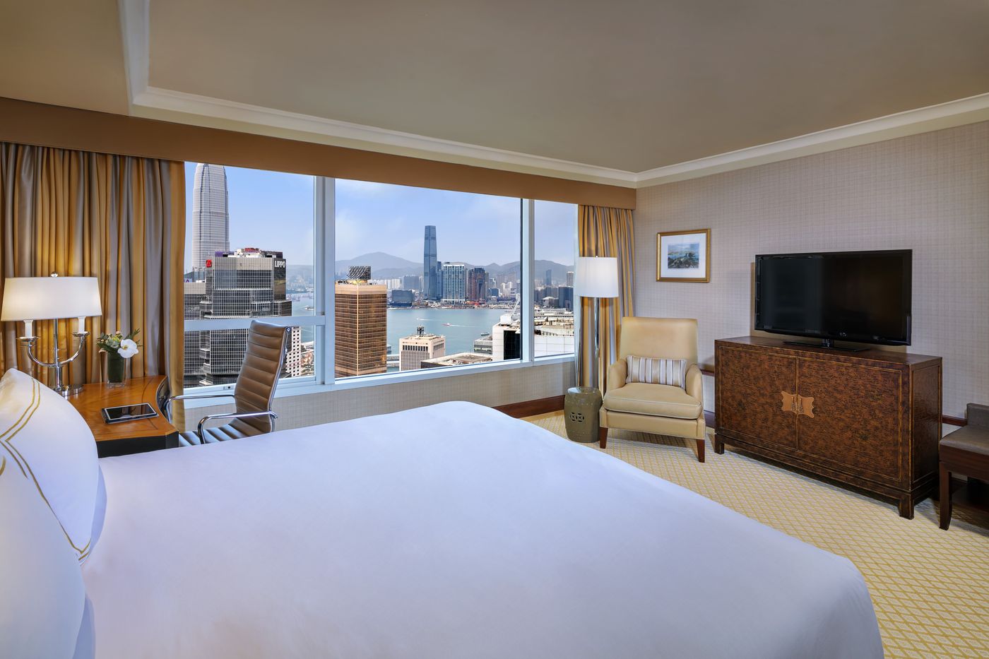 Conrad-Hong-Kong-Room-16