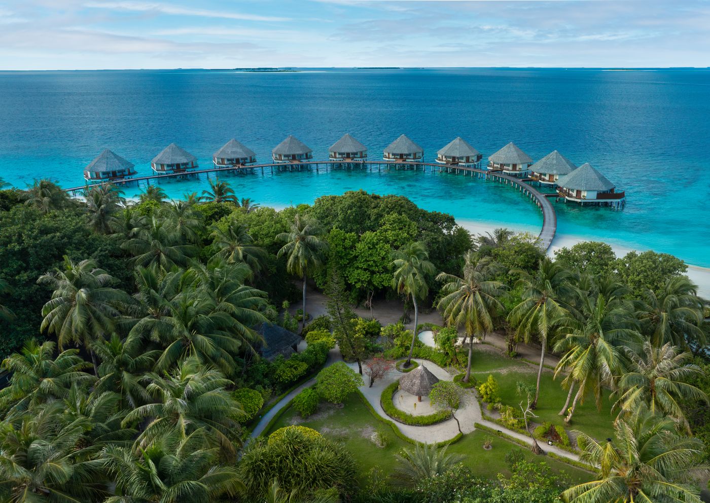 Adaaran Select Meedhupparu & Prestige Water Villas Maldives