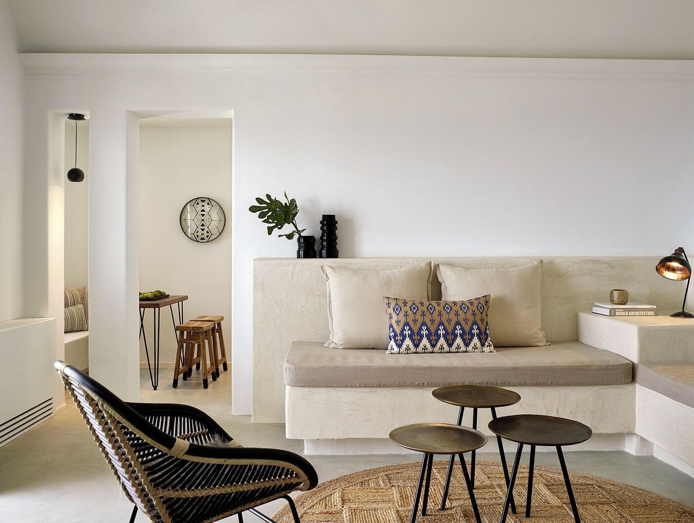 Santo-Maris-Oia--Luxury-Suites---Spa-Room-75