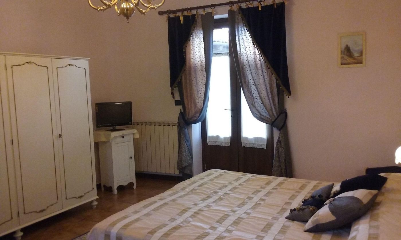 La Corte Del Barbio - Italy - Aramengo - Room - 9