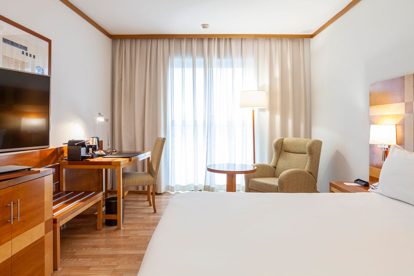 Senator Parque Central Hotel