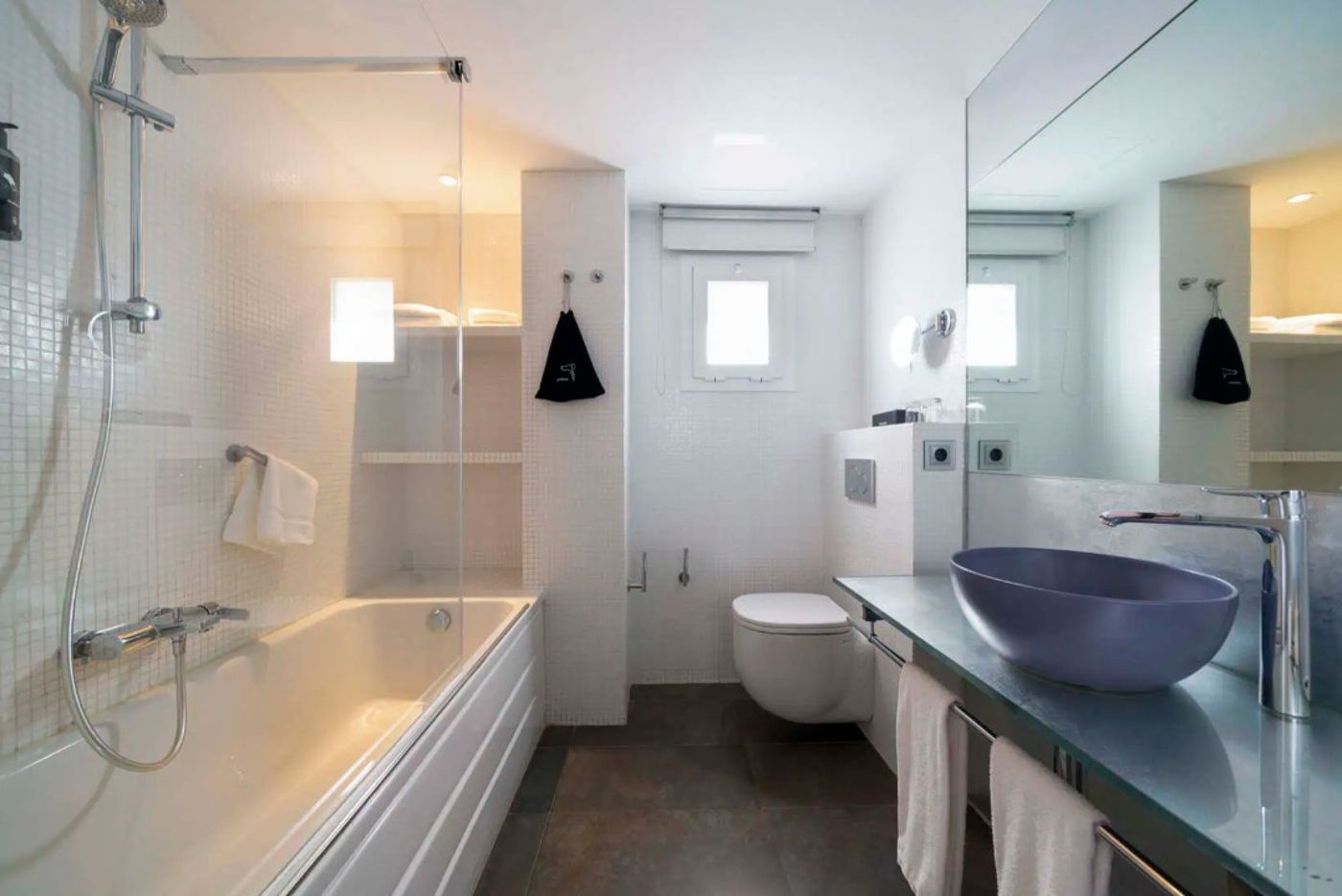 08.12.25 Ocean Drive Ibiza